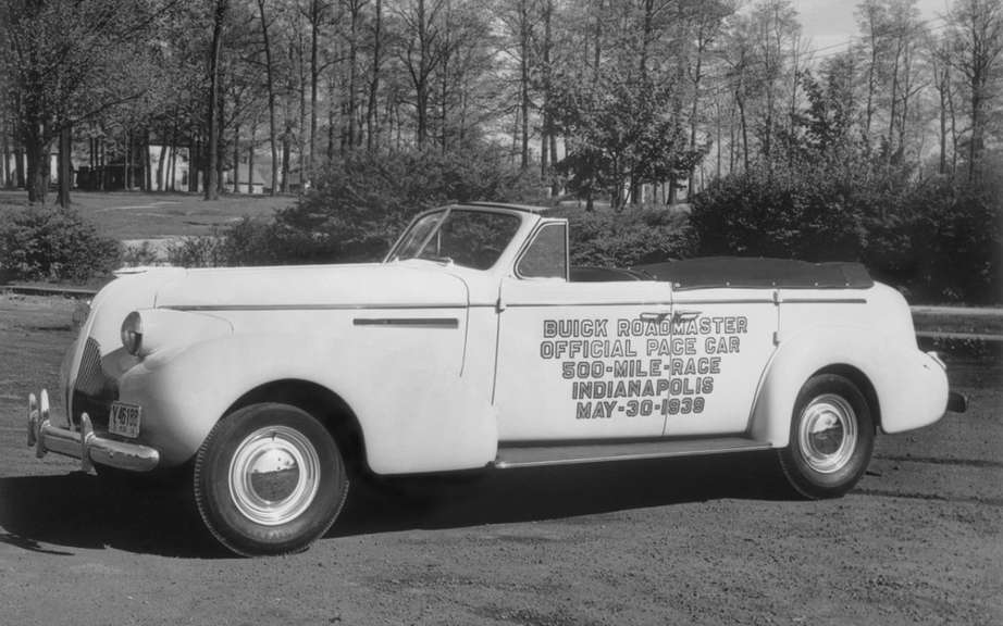 Buick has its way commemorates its 110th anniversary picture #5