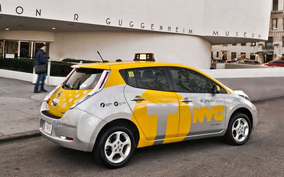 Nissan LEAF: six cars taxis for the City of New York picture #4