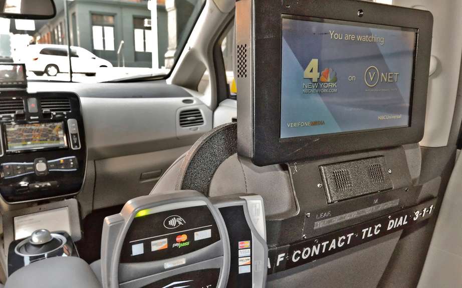 Nissan LEAF: six cars taxis for the City of New York picture #7