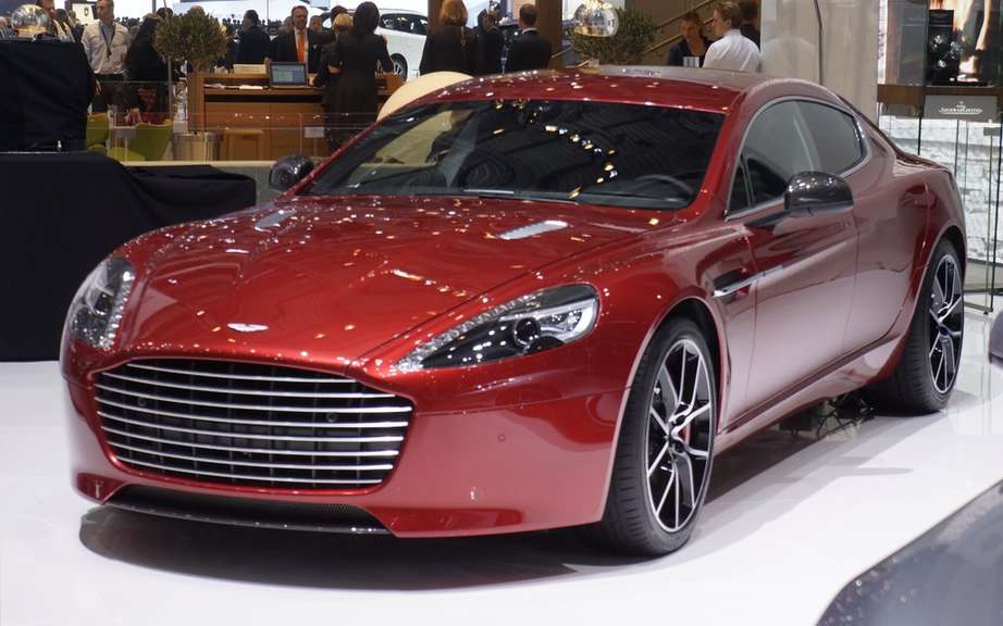 Aston Martin Rapide S Hybrid Hydrogen 24 Hours of Nurburgring