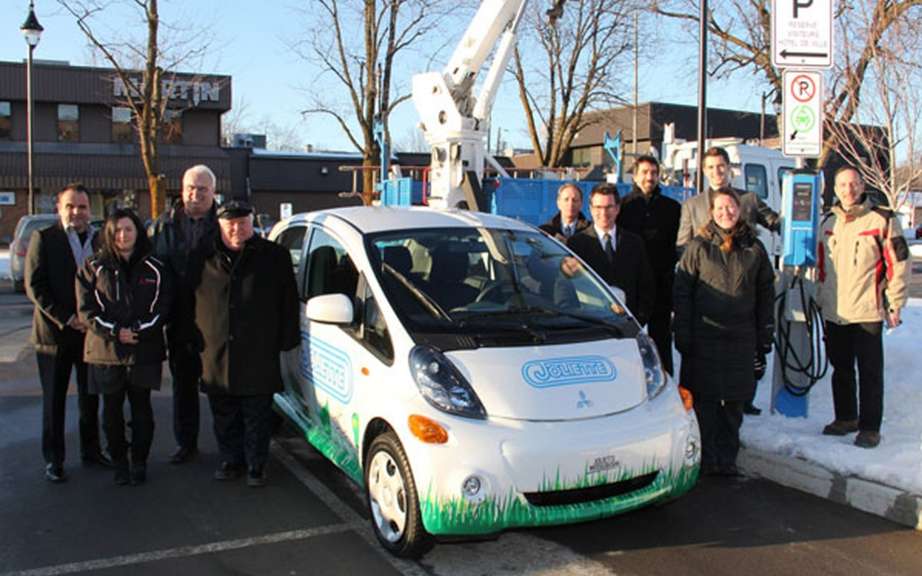 Charging stations for vehicles Hydro chooses a supplier quebecois