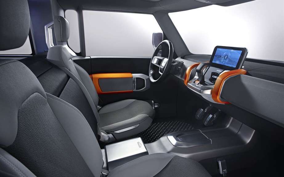 Land Rover plans to produce a small SUV picture #4