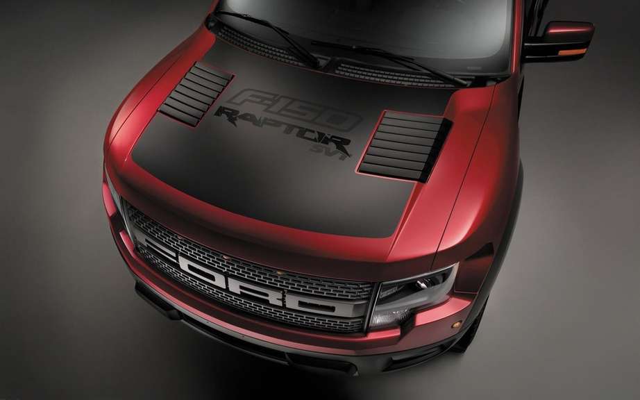 Ford presents its F-150 SVT Raptor Special Edition 2014 picture #10