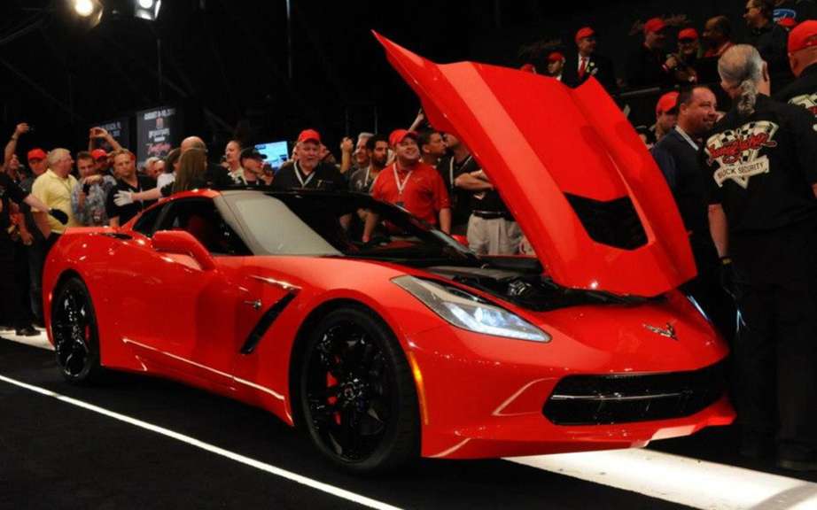 Chevrolet Corvette Stingray Convertible sold 1 million picture #2