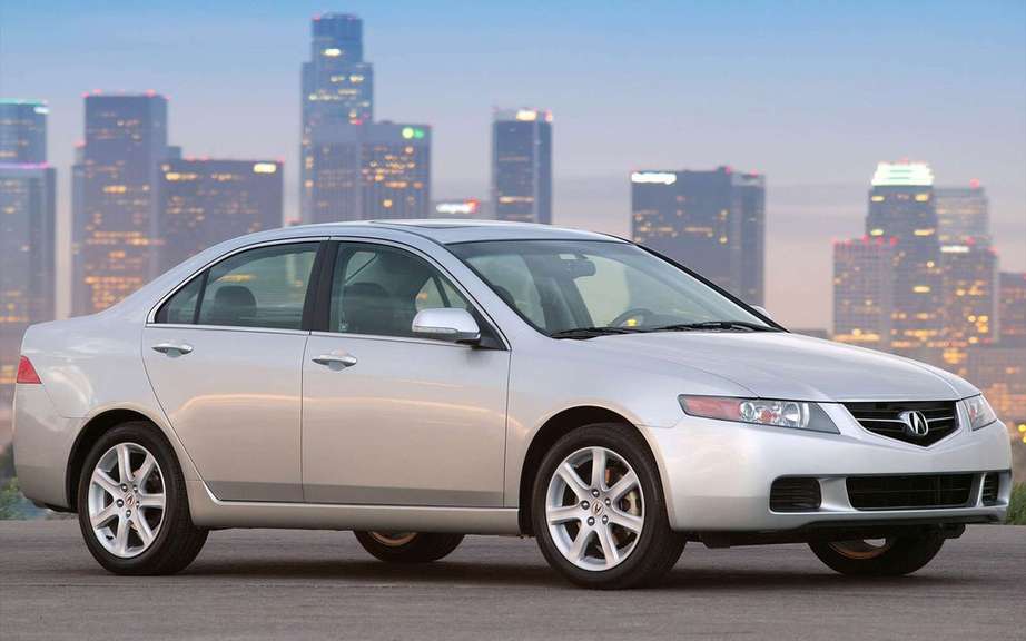 Acura TSX recalls its models from 2004 to 2008