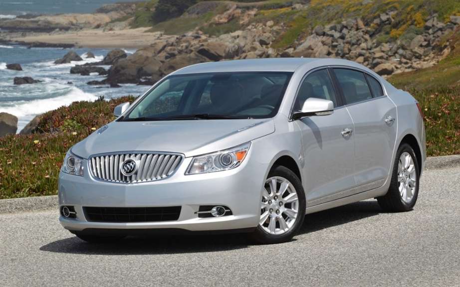 GM recalls 34,000 vehicles brand Buick and Cadillac picture #1