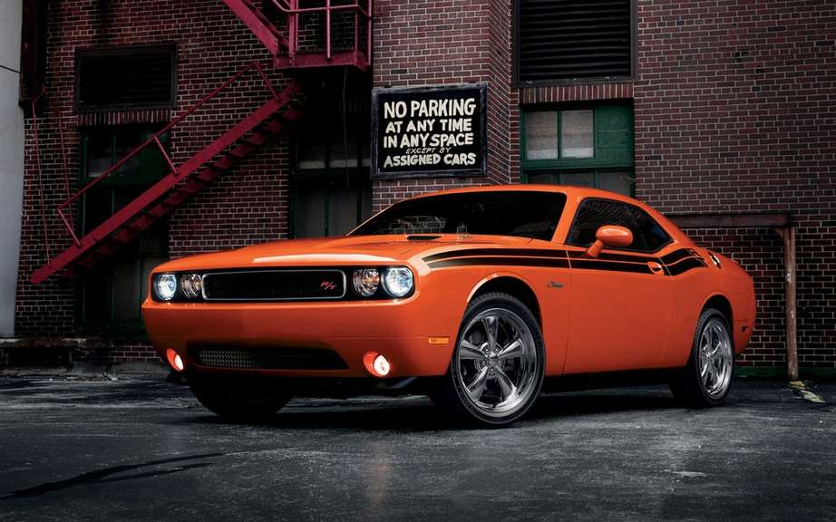 Chrysler recalls 2500 Challenger that could ignite
