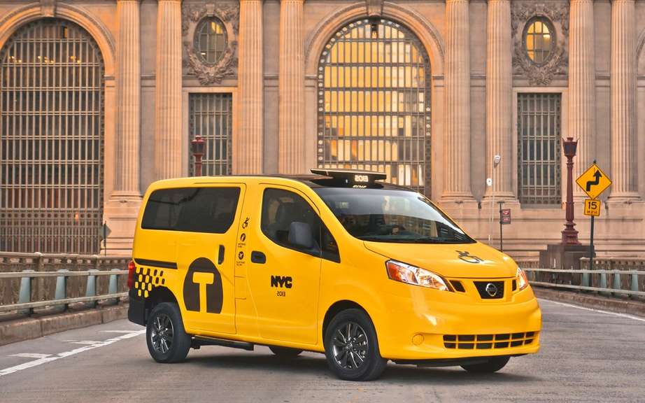 Nissan NV200 Taxi adapted for wheelchairs picture #10