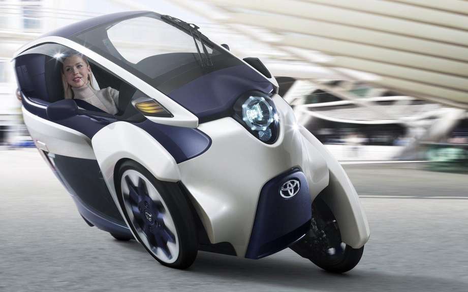 Toyota i-Road Concept: urban vehicle of choice picture #10