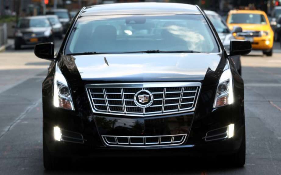 Cadillac XTS W20: reserved for professional services picture #3