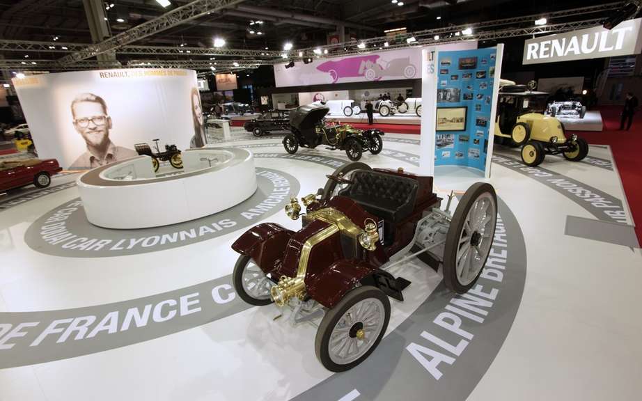 Renault Retromobile Salon 2013