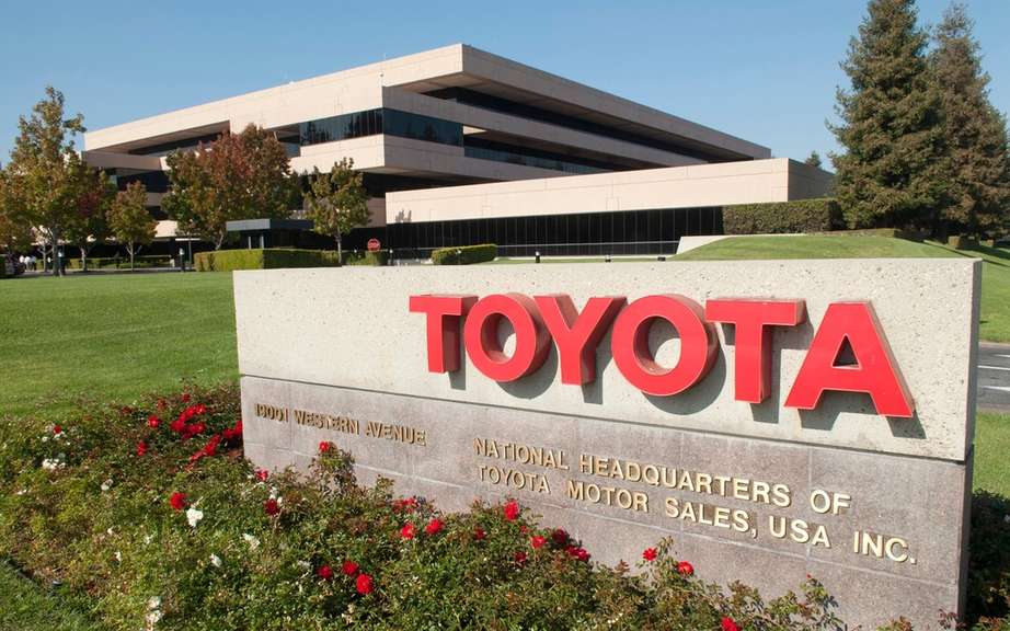A strong increase of 23 per cent of net profit at Toyota picture #2