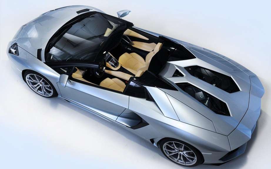 Lamborghini Aventador LP 700-4 Roadster: already sold out picture #4