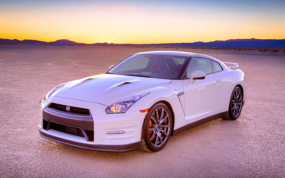 Nissan Canada announces pricing for its cutting GT-R 2014
