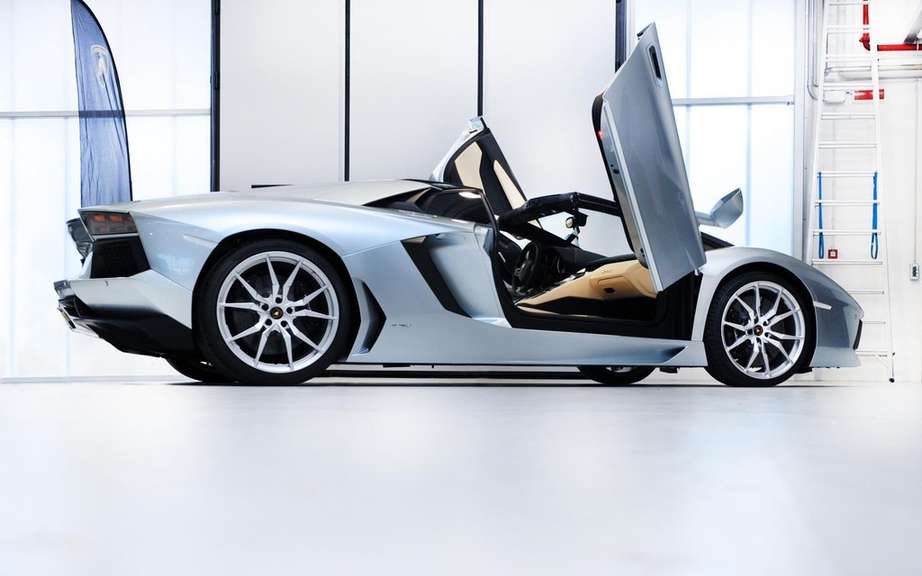 Lamborghini Aventador LP 700-4 Roadster: already sold out picture #6