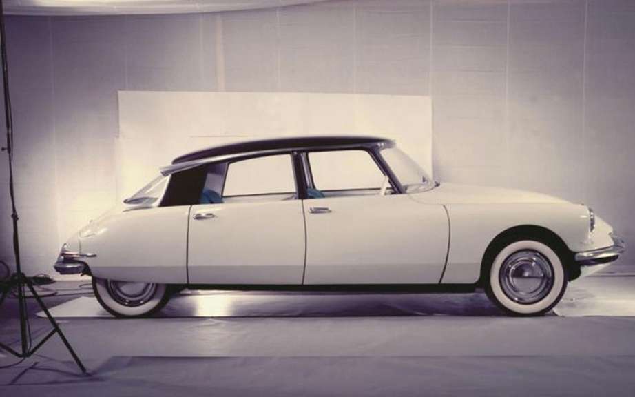 Retromobile 2013: it pays tribute to the DS
