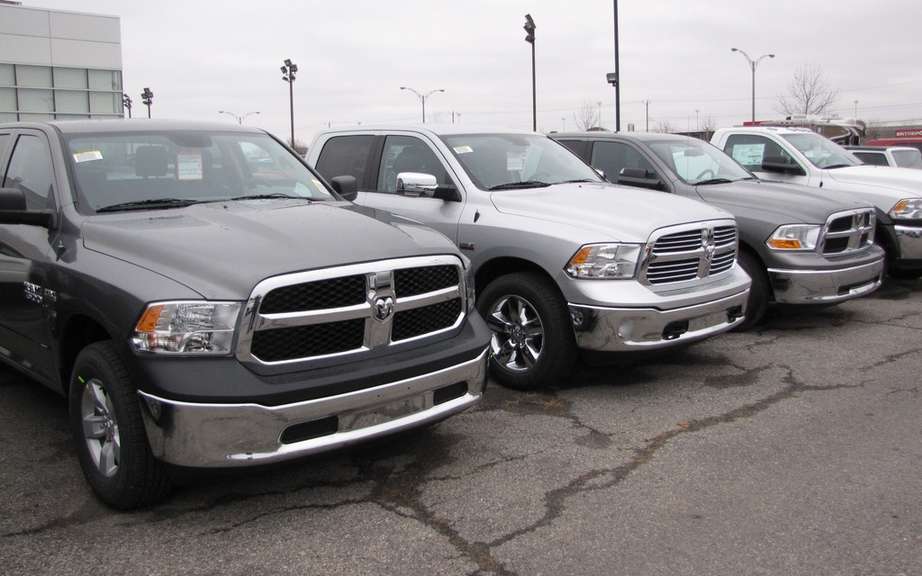 Chrysler sales rise 21 percent in 2012 in the United States