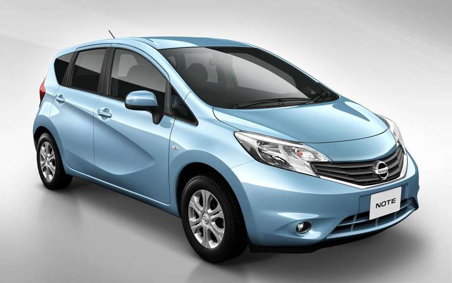 Nissan Note 2: the future Versa hatchback picture #7