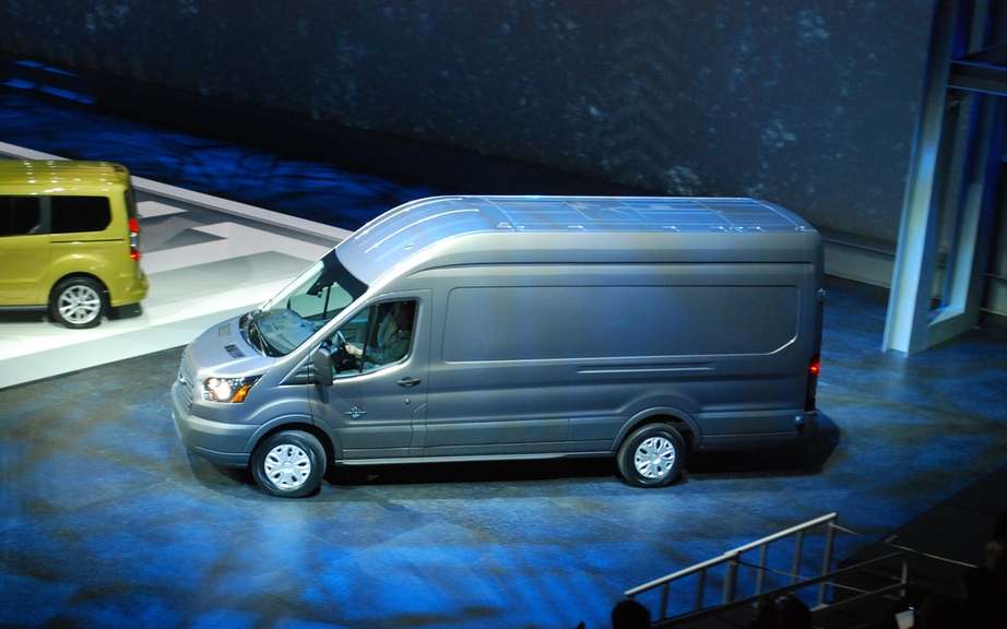 Ford Transit Connect Van Transit: new utilities for global generation picture #5