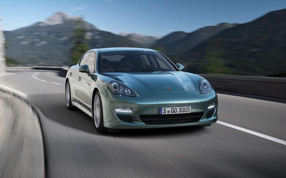 Porsche confirms the production of a second sedan picture #1