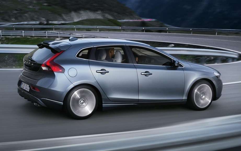 Volvo C30: Will it replaced by the V40? picture #2