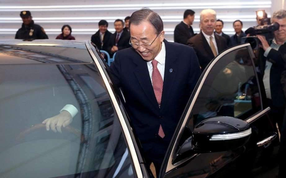Armored Hyundai Equus: a Christmas present for Ban Ki-moon