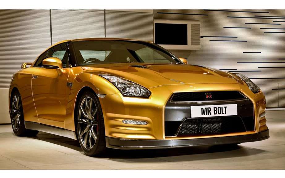 Nissan GT-R Bolt Gold Edition sold $ 192,000 picture #4