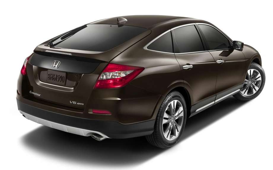 Honda Crosstour 2013: subtle changes and improvement picture #2