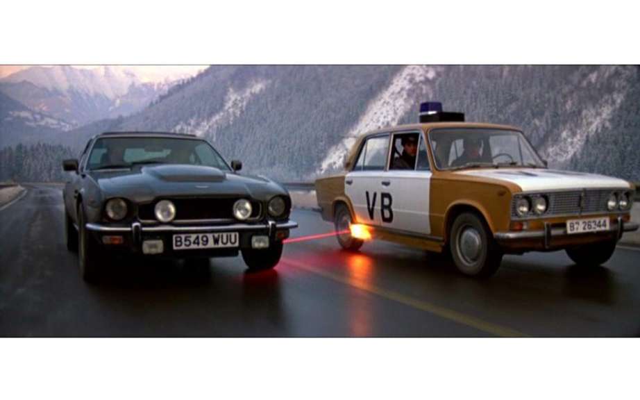 Naughty cars that defies James Bond picture #3
