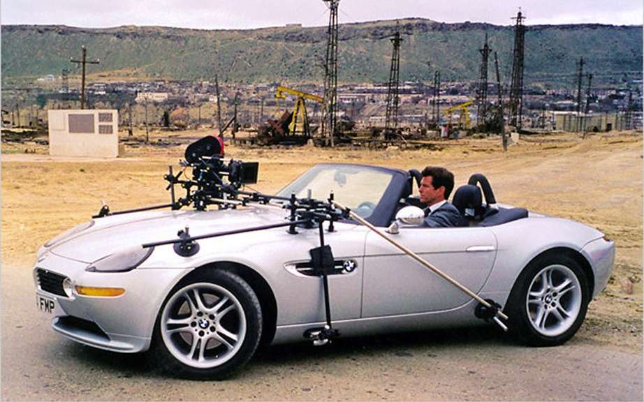 Conducted by the secret agent James Bond cars picture #14