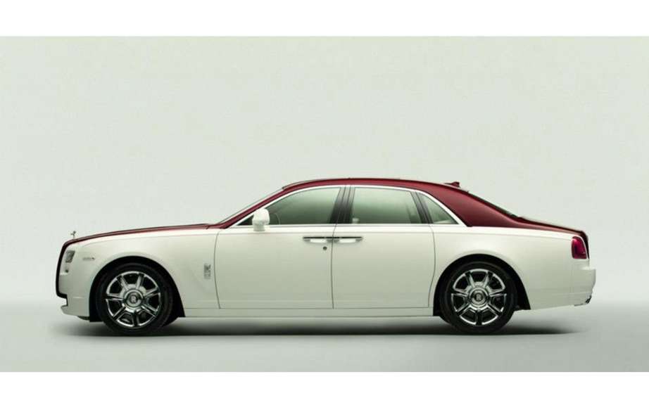 Rolls Royce Ghost Qatar Edition One-Off: The power of black gold picture #4