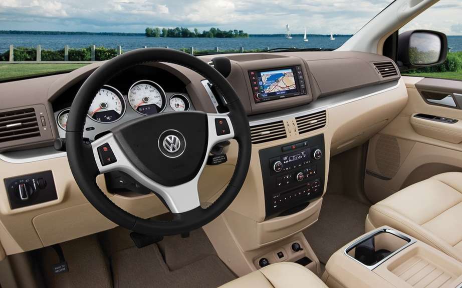 Volkswagen Routan 2014 reserve rental companies picture #4