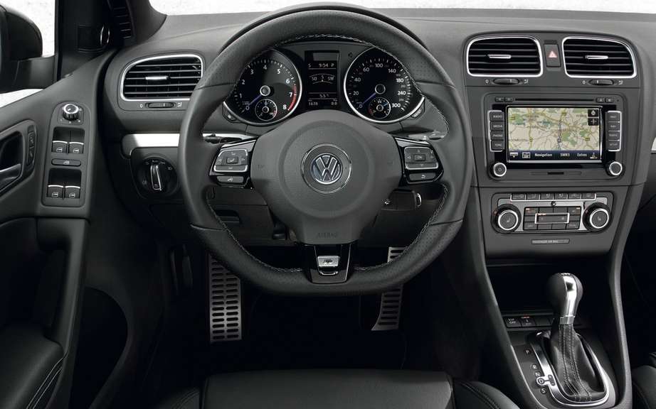 Volkswagen Golf R 2013: the return of the enfant terrible picture #6