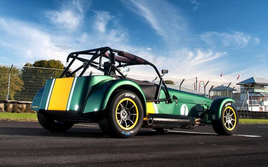 Caterham Superlight R600: ban hit the road picture #2