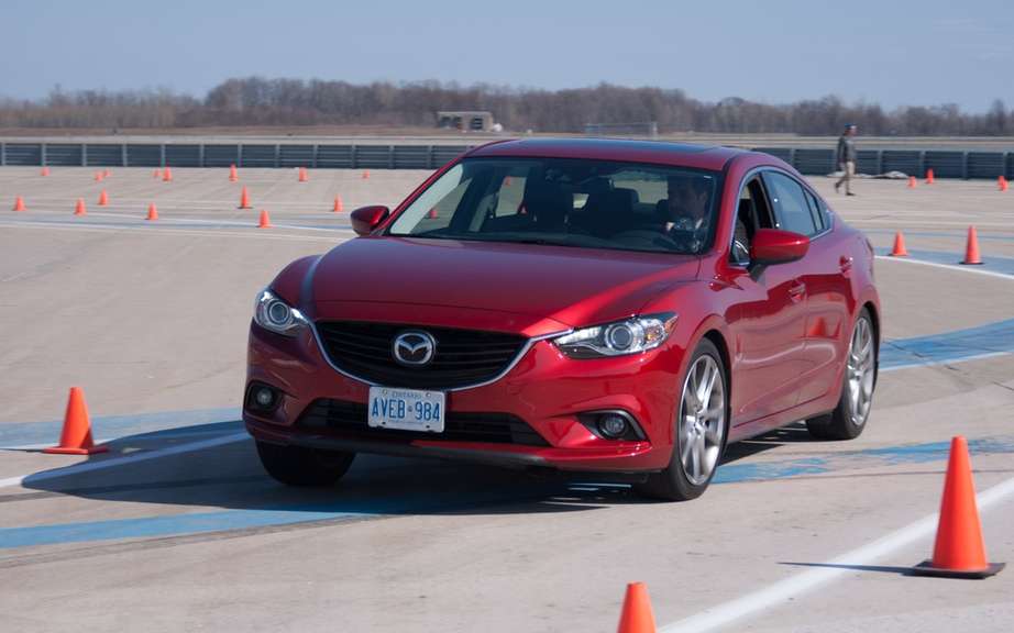 Mazda6 2014 we unveiled it's advanced safety technologies i-ACTIVSENSE '