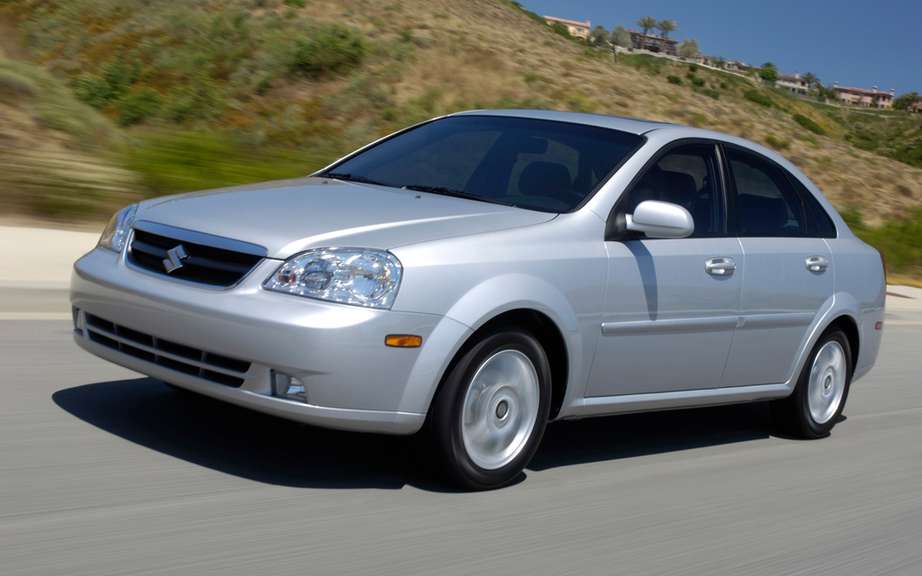 Suzuki recalls 10,000 cars in Canada picture #2