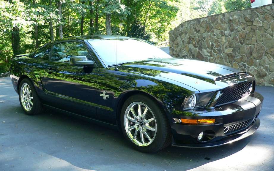 Ford Shelby GT500KR: car Carroll Shelby put to auction
