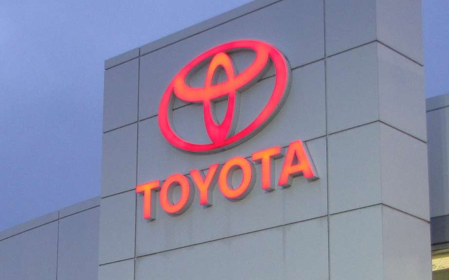 Thanks to its truck sales, Toyota Canada has a record picture #1