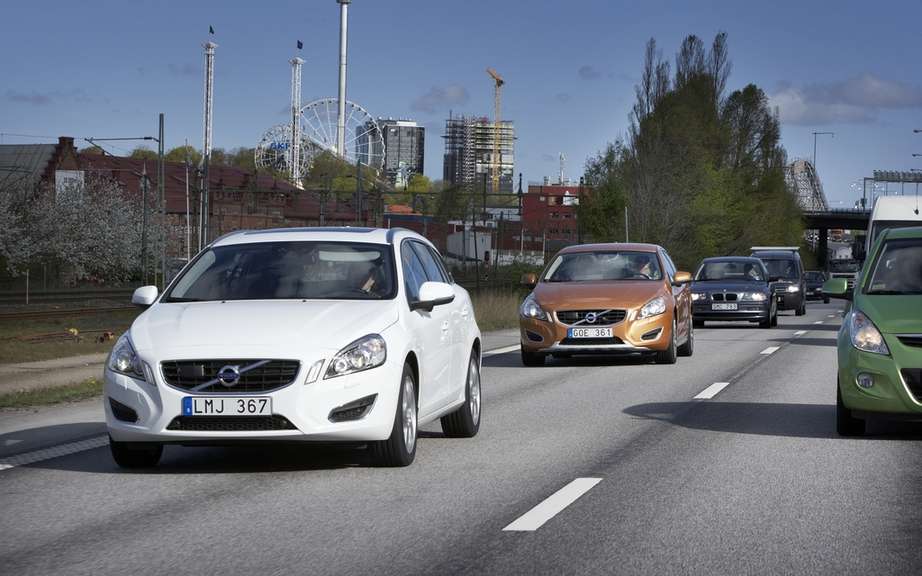 Volvo does not want any death or serious hurts in its vehicles in 2020 picture #2