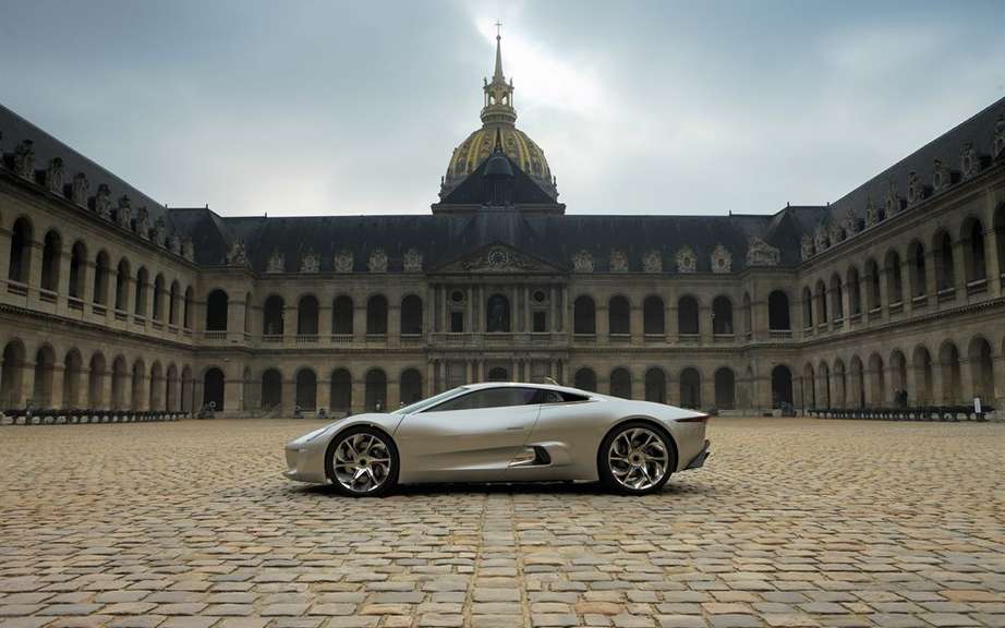 Jaguar C-X75: only 200 copies picture #2