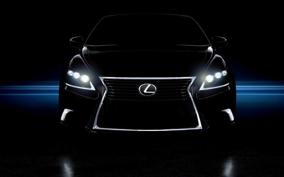 Lexus LS 2013: a more aggressive face picture #2
