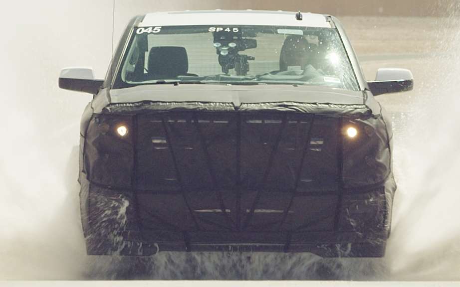 Chevrolet Silverado 2013: rigorous testing picture #1