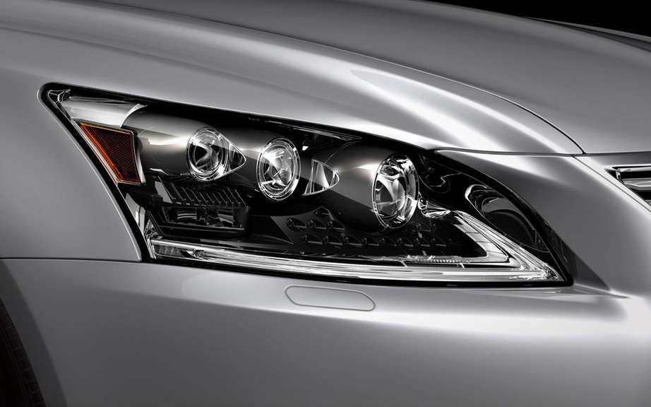 Lexus LS 2013: a more aggressive face picture #5