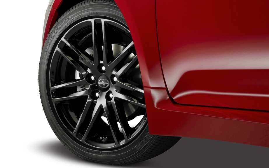 Scion tC Release Series 8.0: any red clothed picture #4