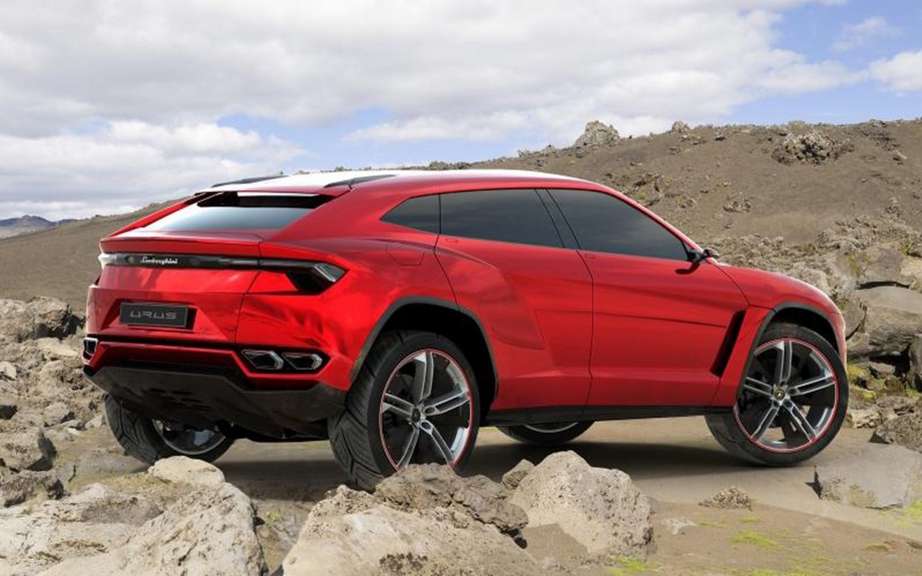 Lamborghini Urus: SUVs from 170,000 euros! picture #4