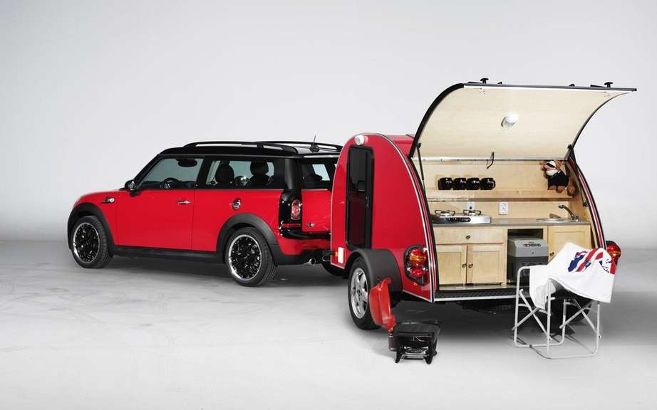 Mini Cowley Caravan and Swindon Roof Top tent picture #7
