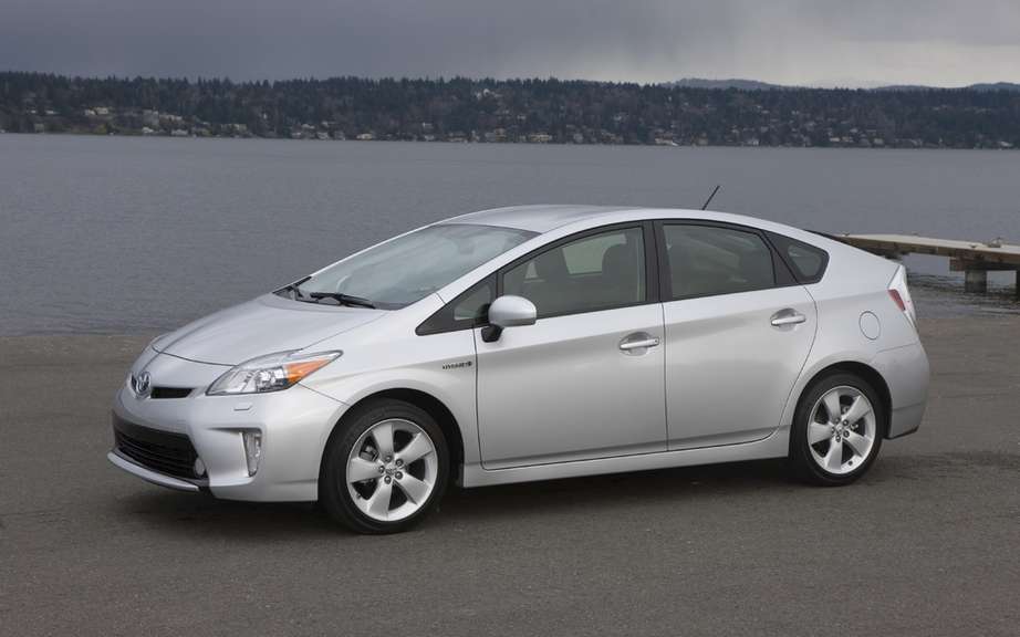 Toyota dream always produce its Prius in America picture #1