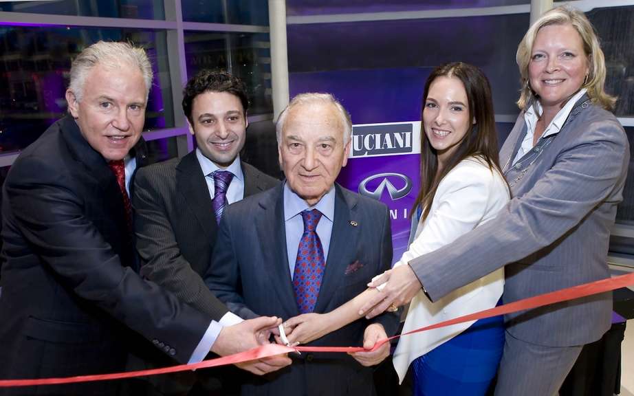 Infiniti Canada and Luciani Automobile inaugurate the largest dealer in North America picture #3