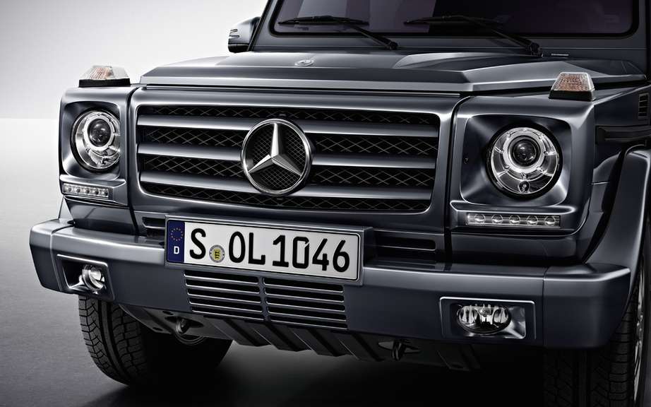 Mercedes-Benz presents its model Class G restyle picture #3