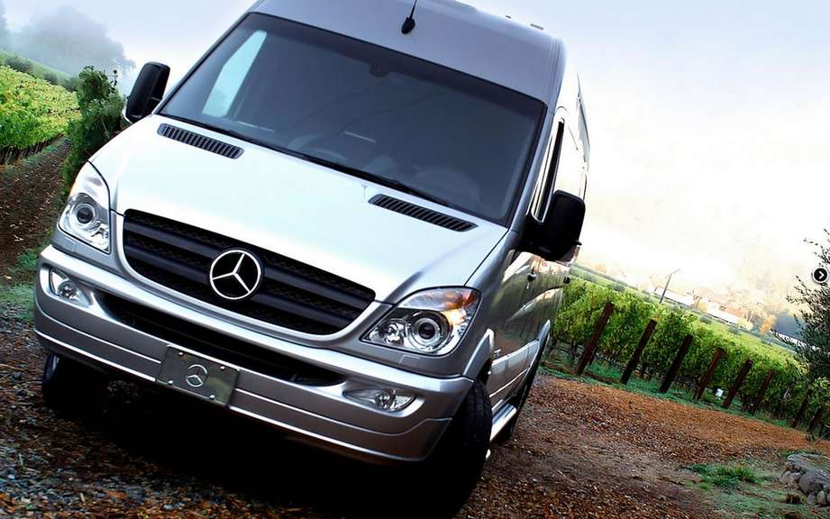Mercedes-Benz Sprinter Jetvan: all the private jet on wheels picture #11